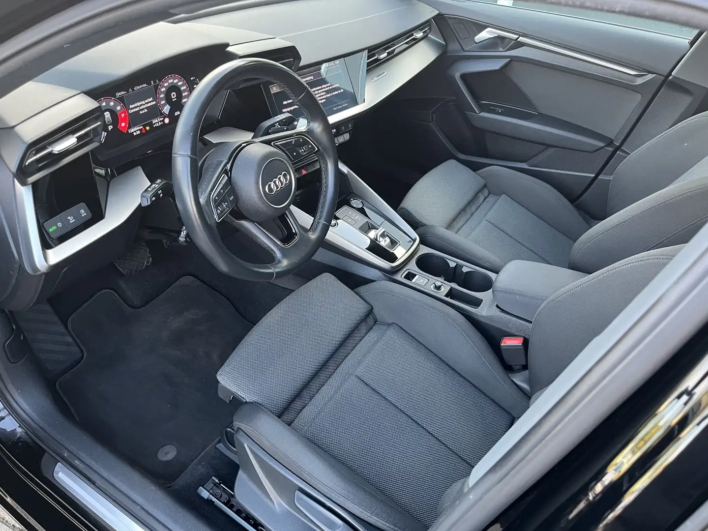 Audi A3 Sportback 30 TFSI Advanced edition 50% deal 9.975, Schwarz - 2