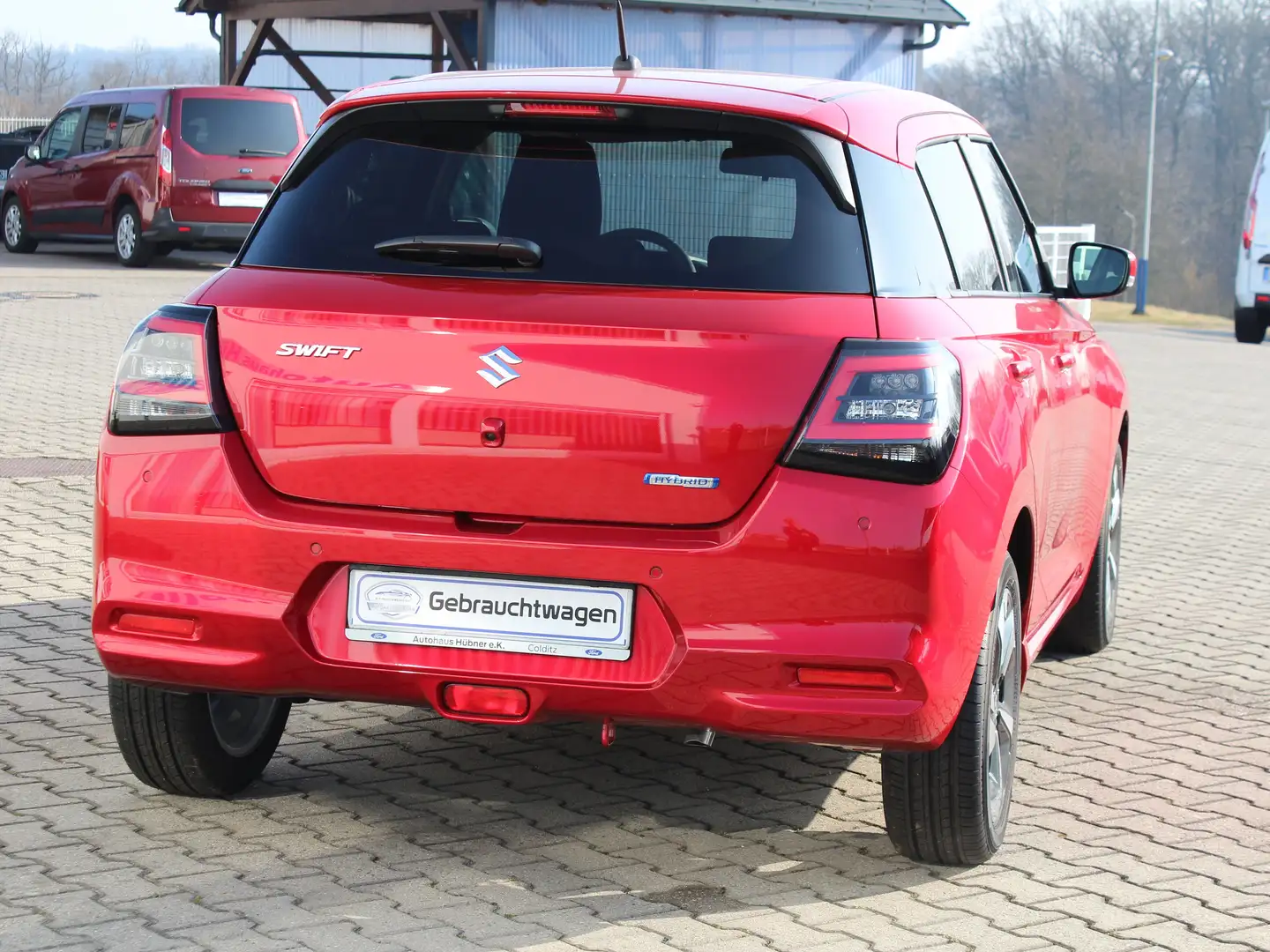 Suzuki Swift 1.2 Hybrid MT Comfort+#Navi # Sitzheizung# u.v.m. Rot - 2