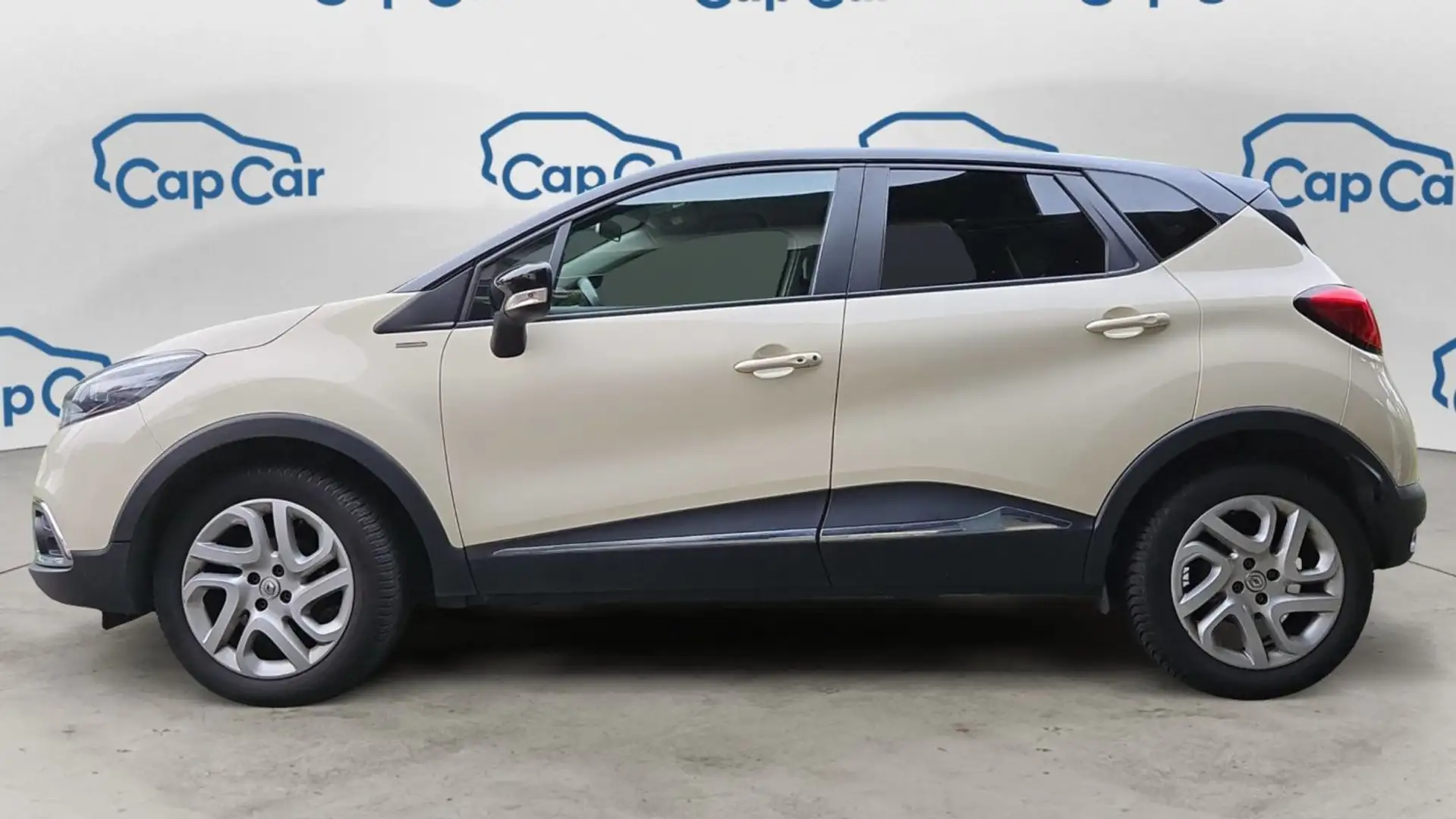 Renault Captur I 0.9 TCe 90 Energy Cool Grey - 5 places Blanc - 2