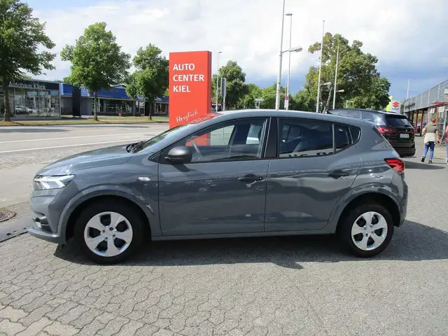 Dacia Sandero TCe 90 Essential