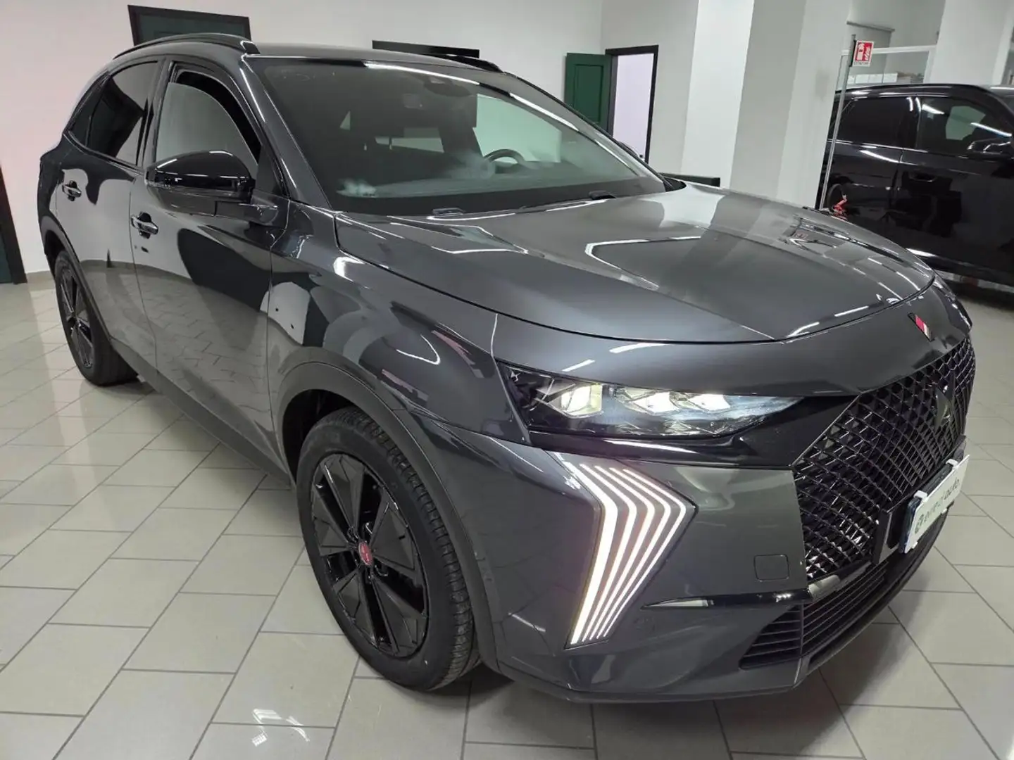 DS Automobiles DS 7 BlueHDi 130 aut. Performance Line+ Grigio - 1