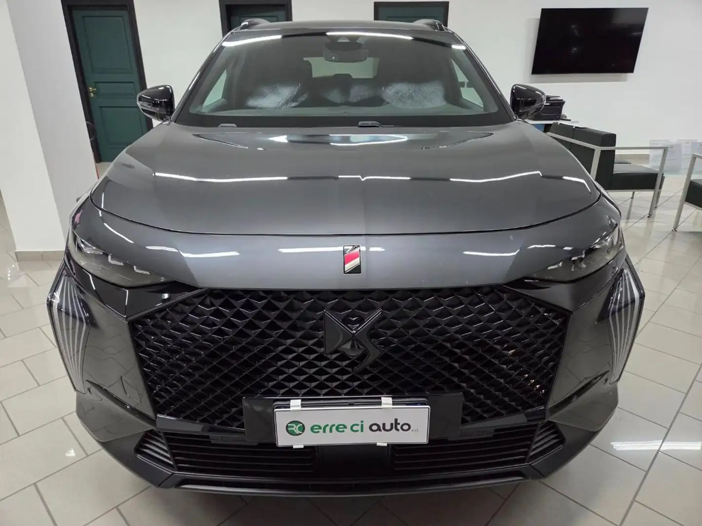 DS Automobiles DS 7 BlueHDi 130 aut. Performance Line+ Grigio - 2