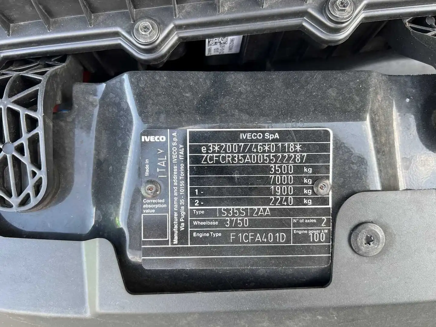 Car Image 27