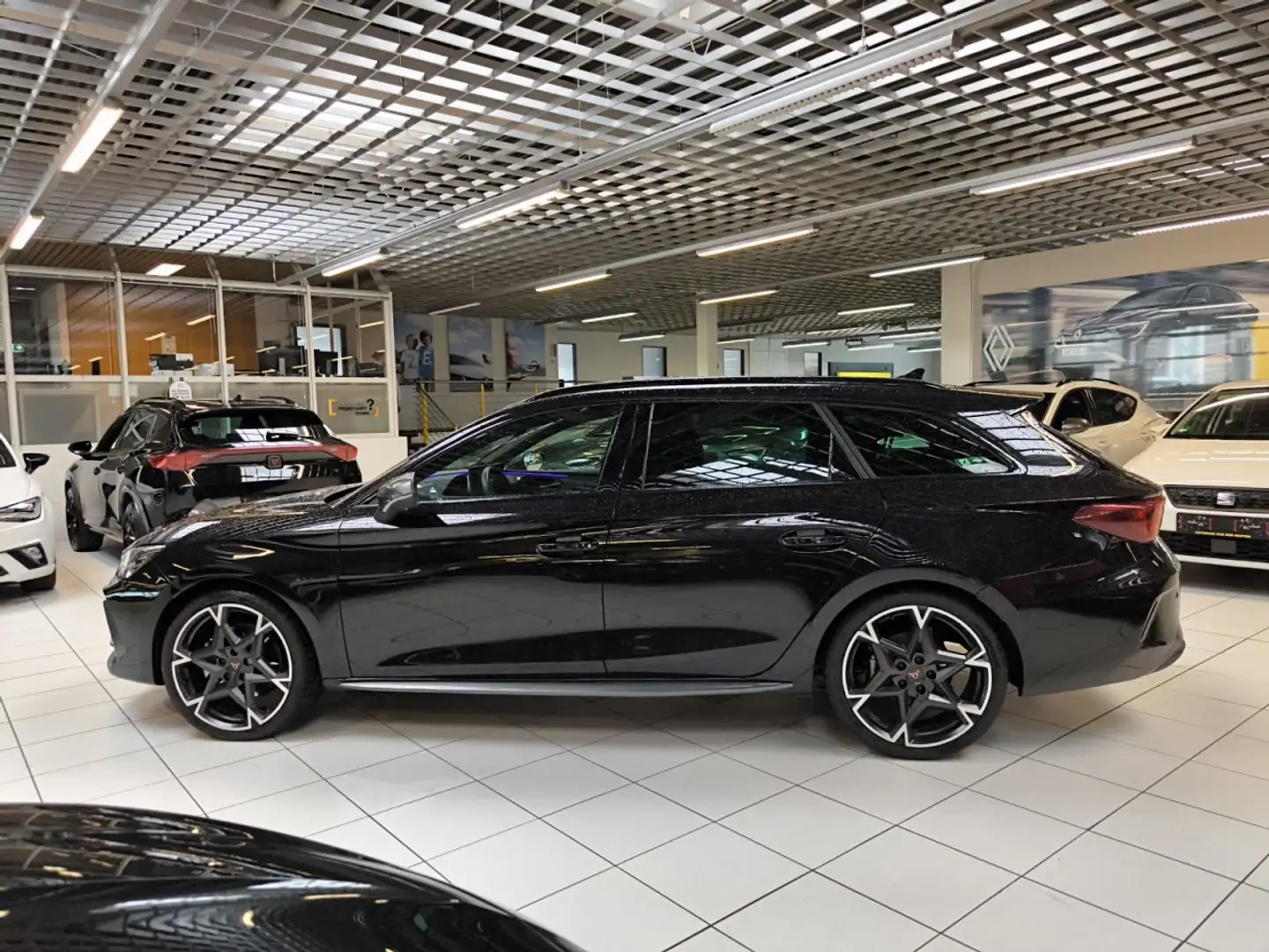 CUPRA Leon ST eTSI DSG Matrix Sennheiser Navi Klima Navi Noir - 2