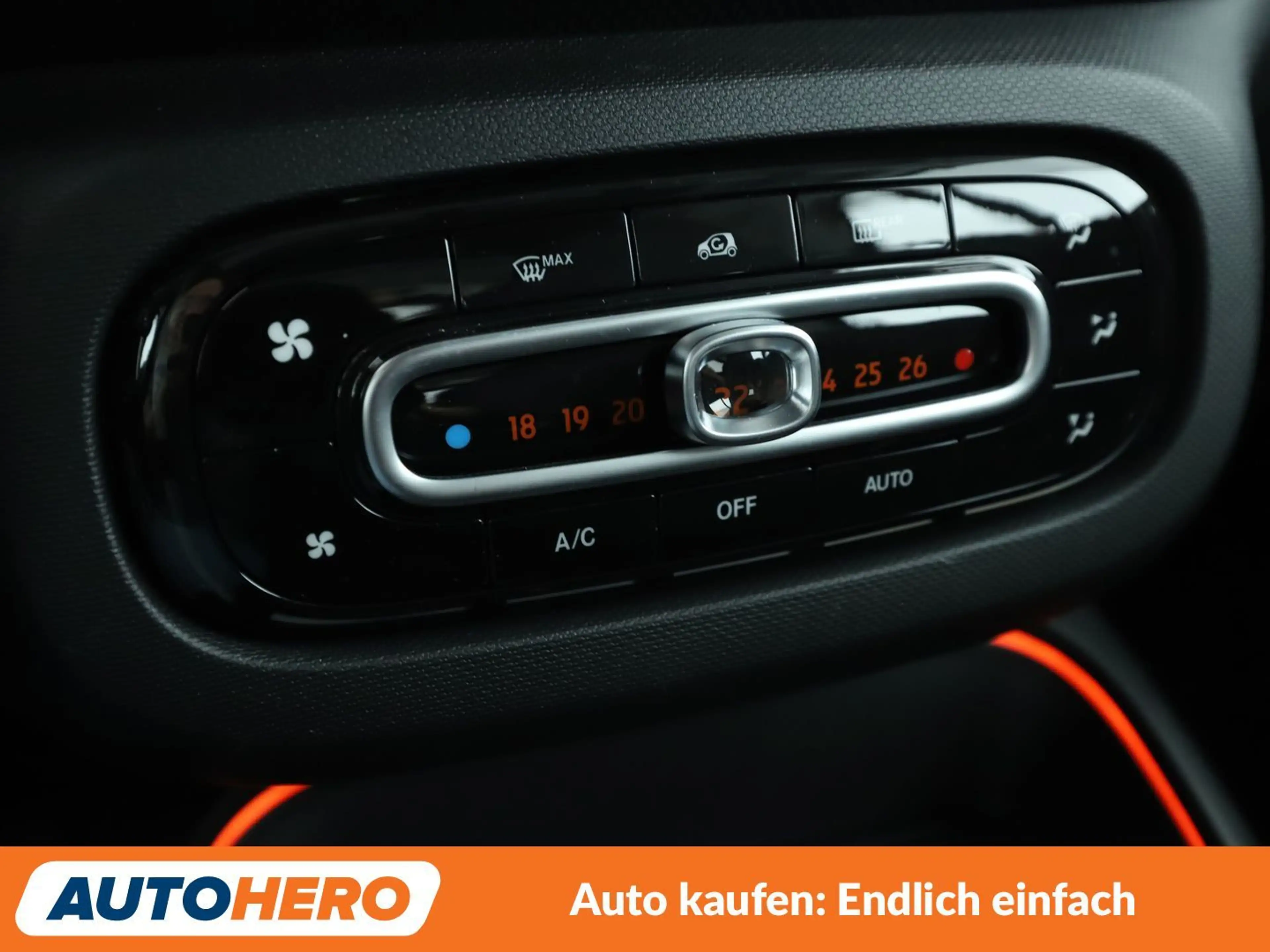 smart forTwo electric drive 60 kW passion Aut.*NAVI*LED*TEMPO* — photo 14