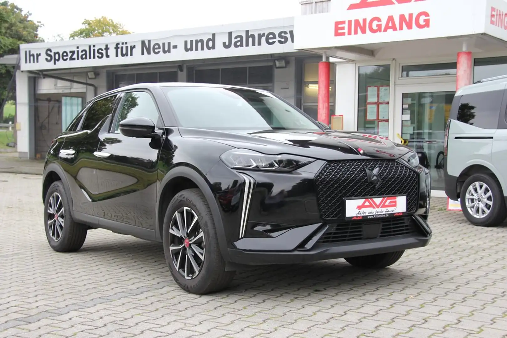 Sonstige Marken 1.2 131PS Performance LED NAV 17Zoll Schwarz - 1