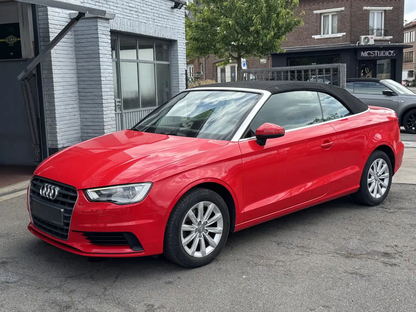 Audi A3 Cabriolet 1.4 TFSI Attraction✅Gps✅45.000kms✅ Rouge - 2