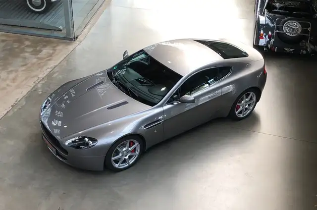 Aston Martin V8 4.3l V8 Coupe Sportshift deutsch 2 Hand orig.