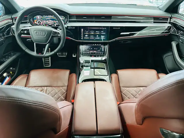 Audi A8 60 TFSI e L quattro Ansicht 7