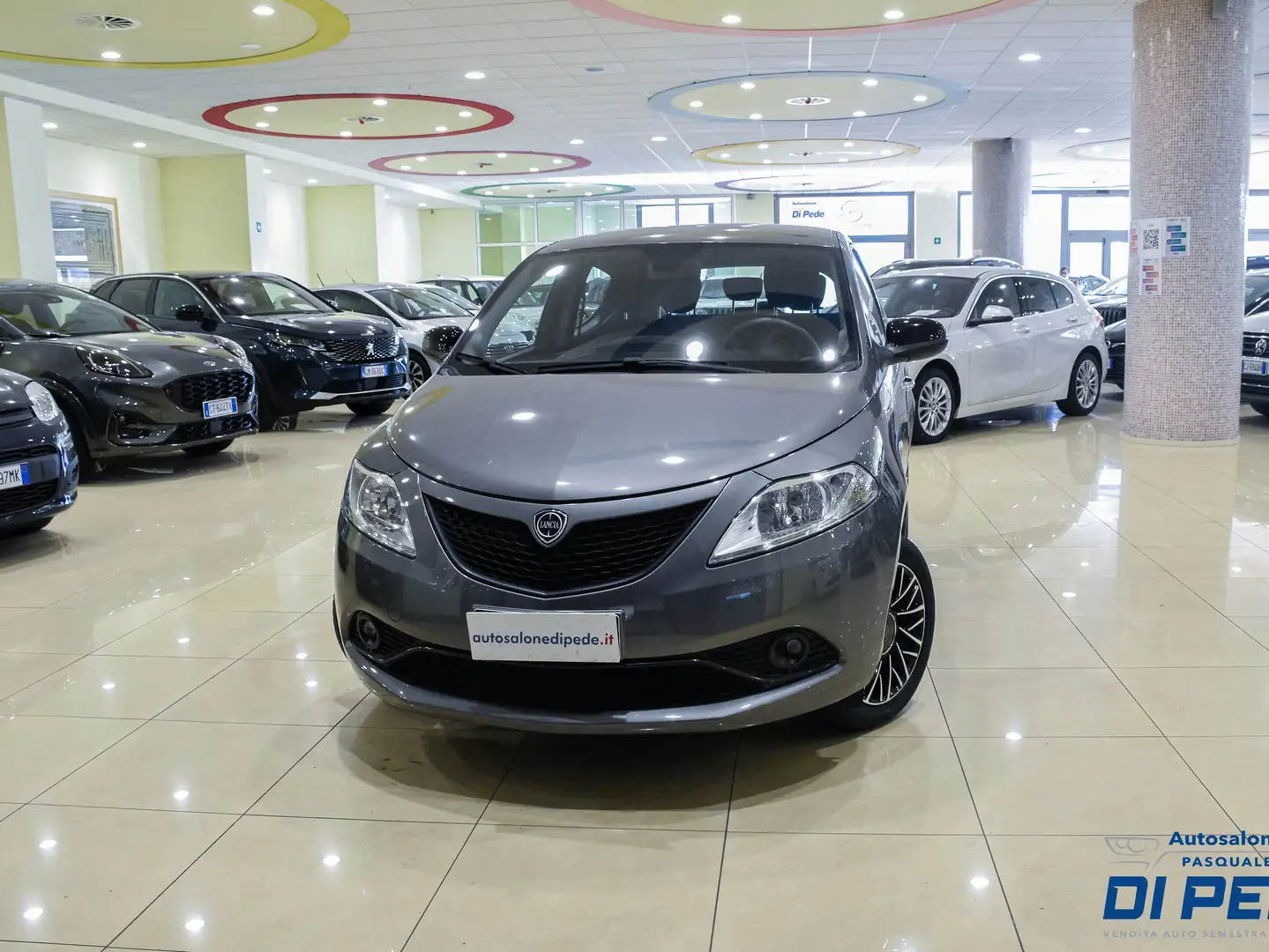Lancia Ypsilon Ypsilon 1.2 Gold s Argento - 1