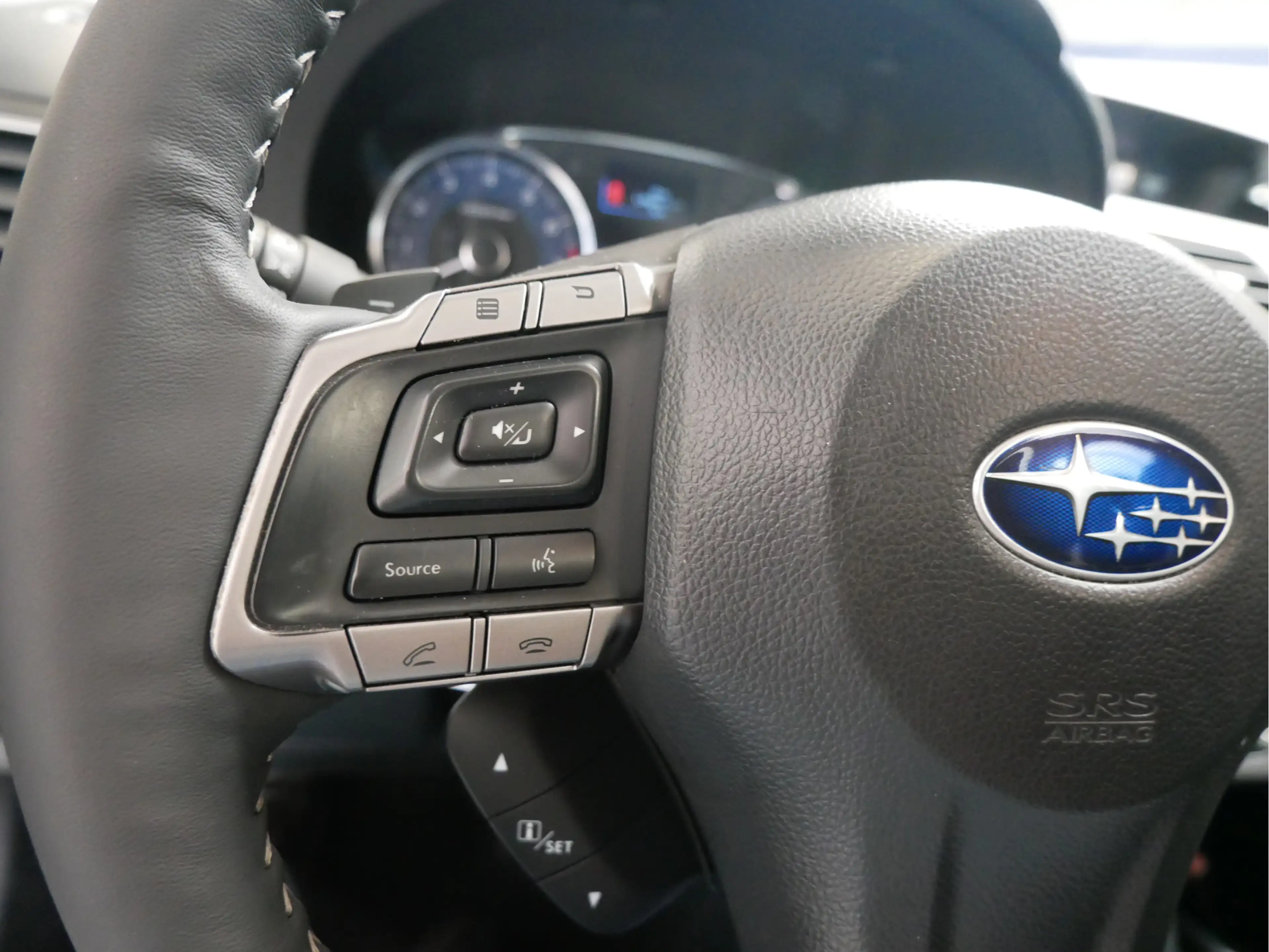 Subaru XV 2.0i Premium AWD — photo 16