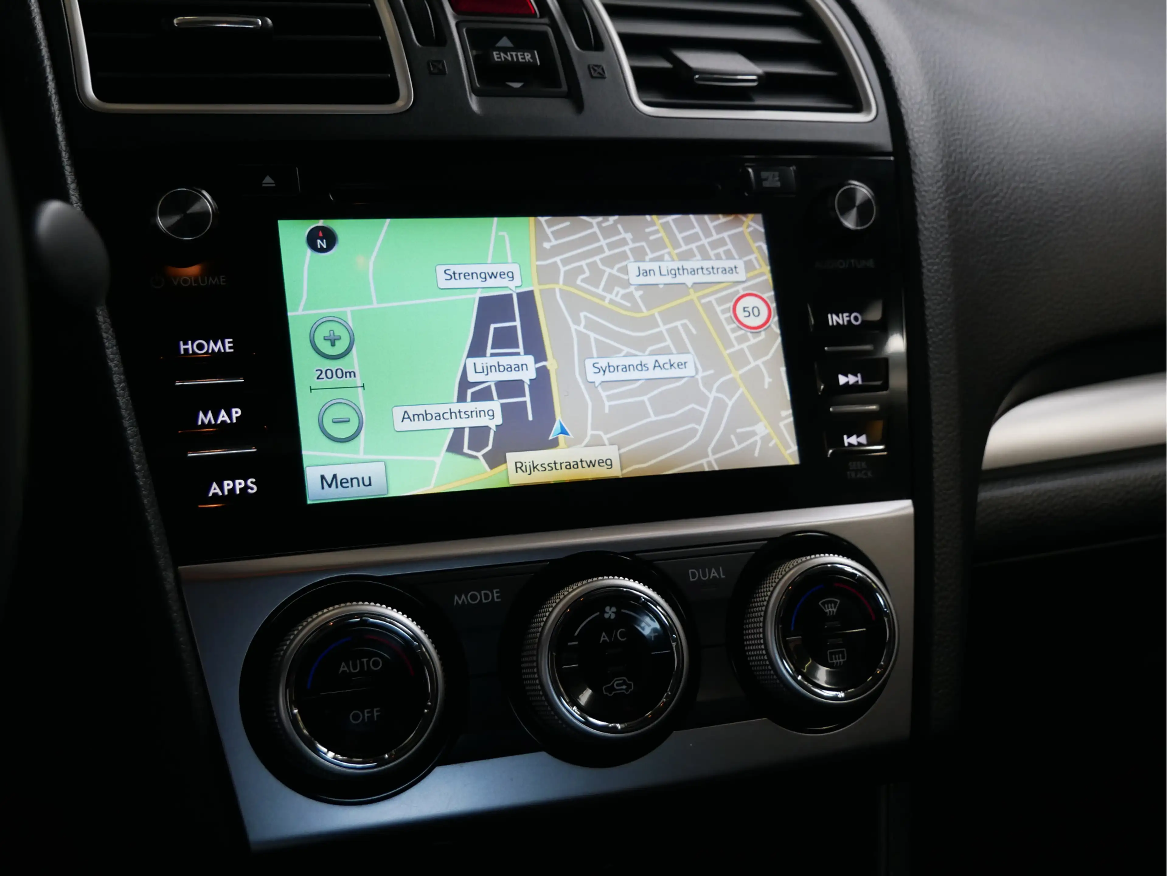 Subaru XV 2.0i Premium AWD — photo 17