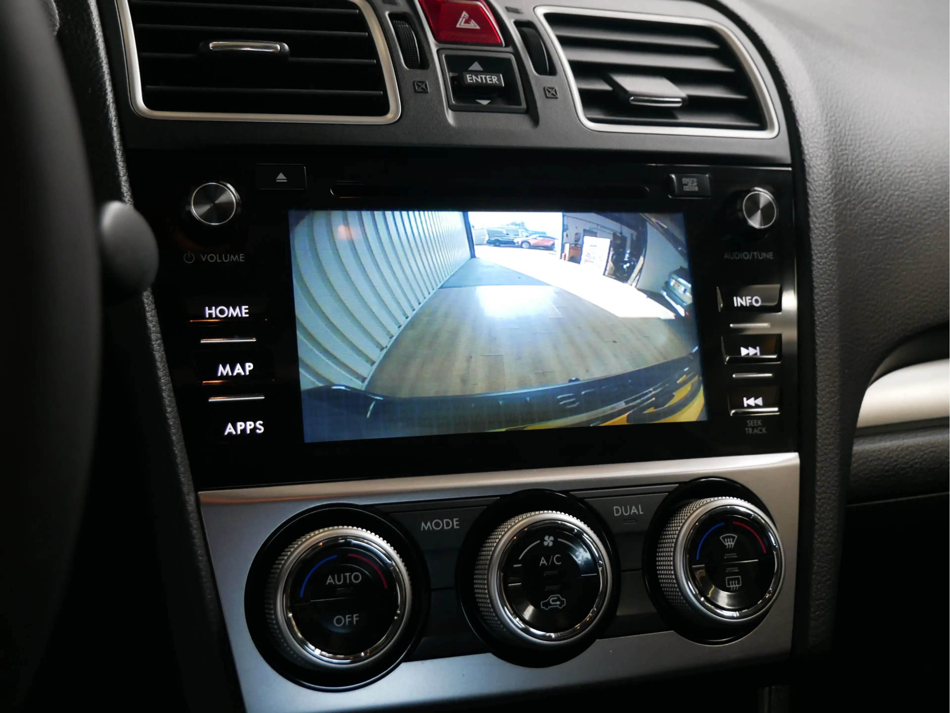 Subaru XV 2.0i Premium AWD — photo 18