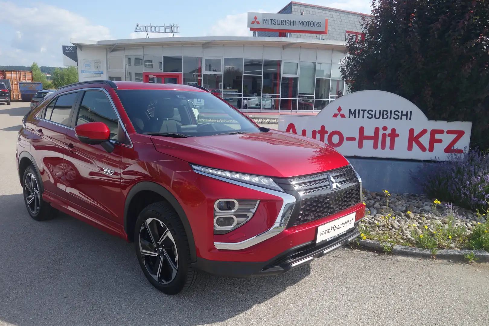 Mitsubishi Eclipse Cross 2,4 PHEV 4WD Intense+Aut.***leasingfähig*** Rood - 1