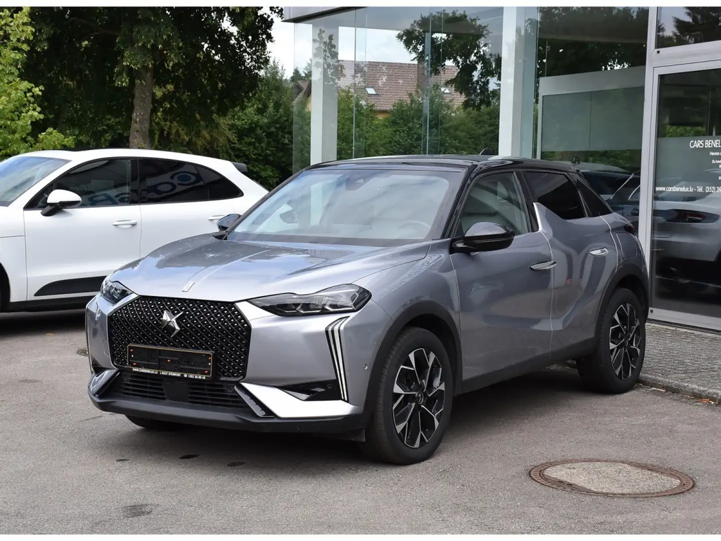 DS Automobiles DS 3 1.2 PureTech EAT8 Rivoli CUIR GPS CAM LANE SIDE Argent - 2