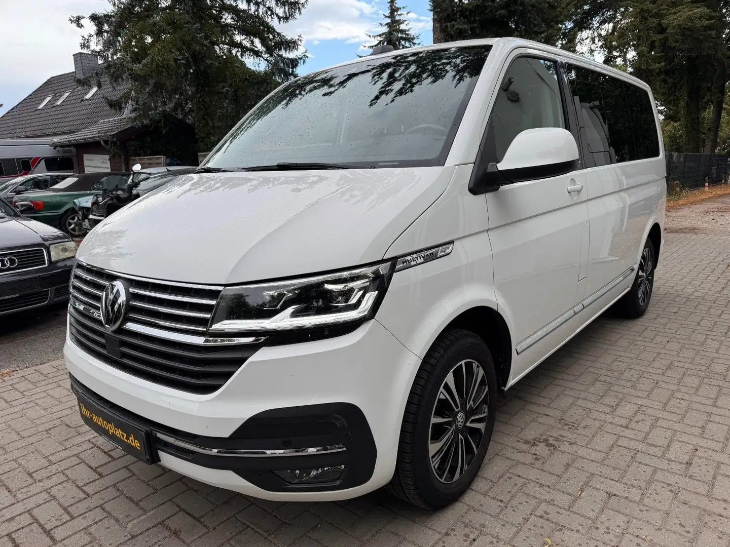 Volkswagen T6 Multivan T6.1 Multivan Multivan Generation Six Wit - 1