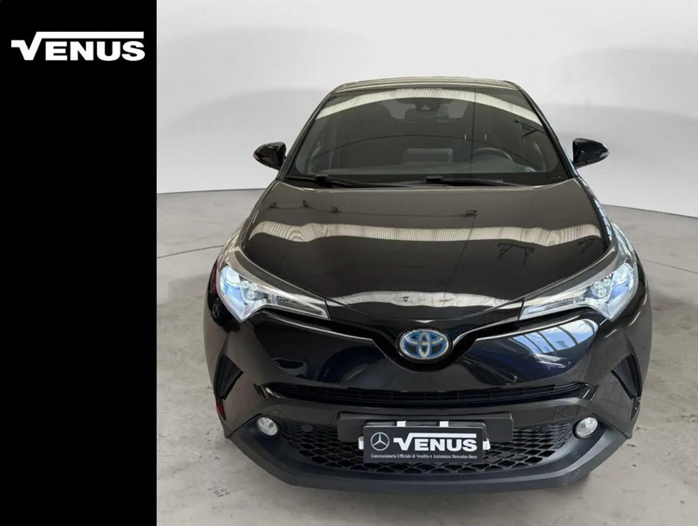Toyota C-HR 1.8h Active 2wd e-cvt Nero - 1