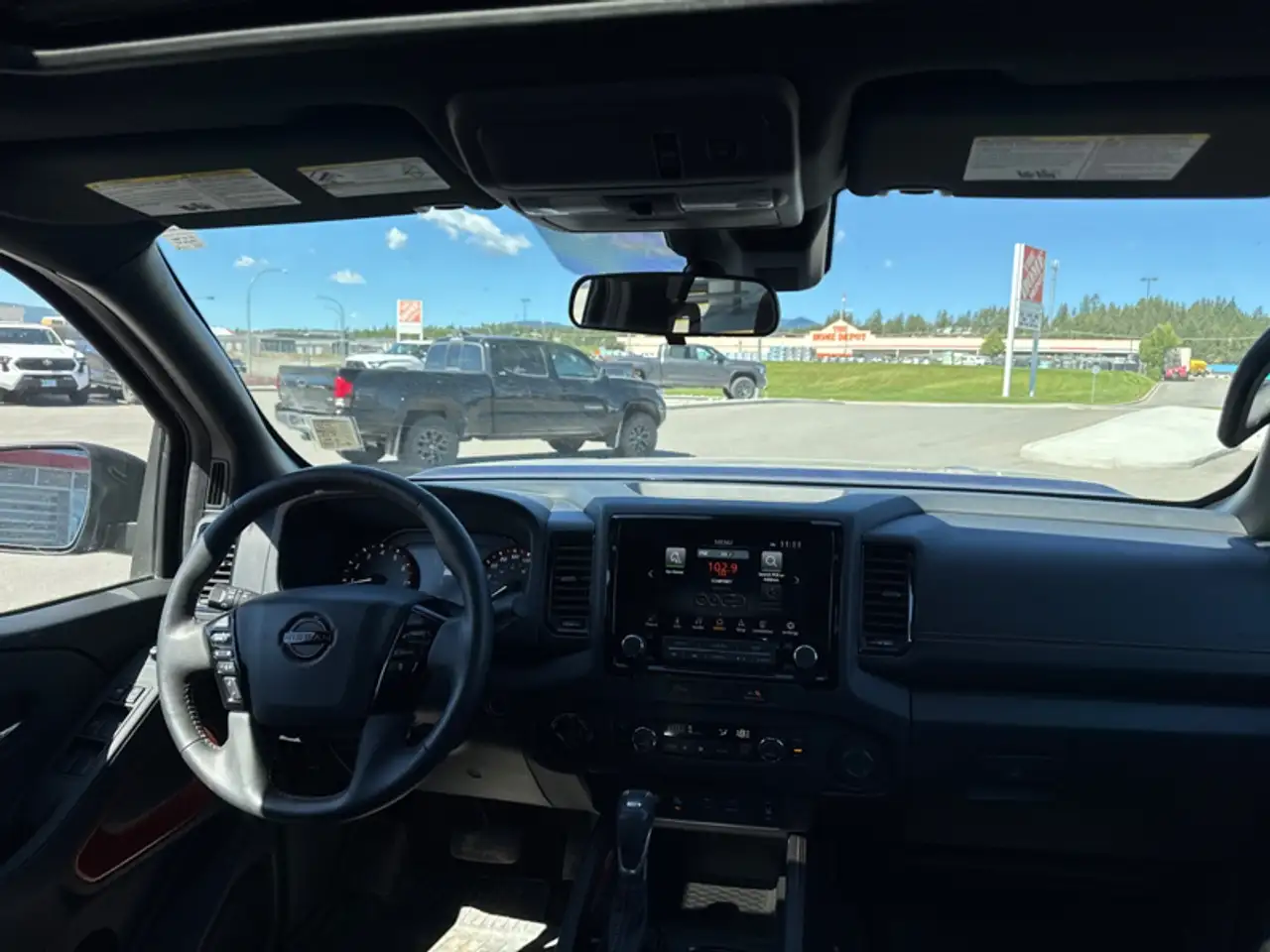 Nissan Frontier снимка Nissan Frontier