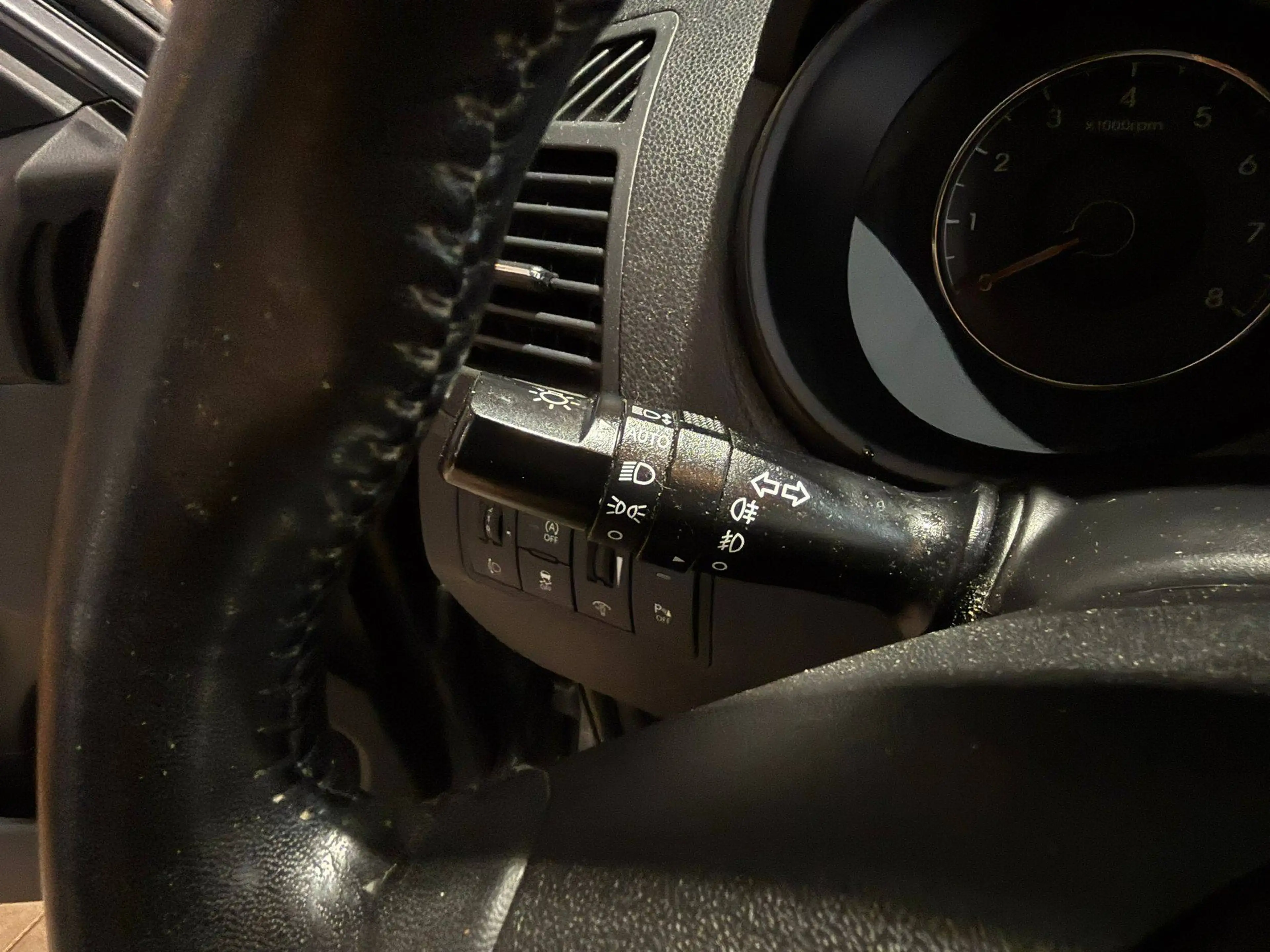 Hyundai iX20 iX20 1.4i Comfort ISG Stop — photo 10