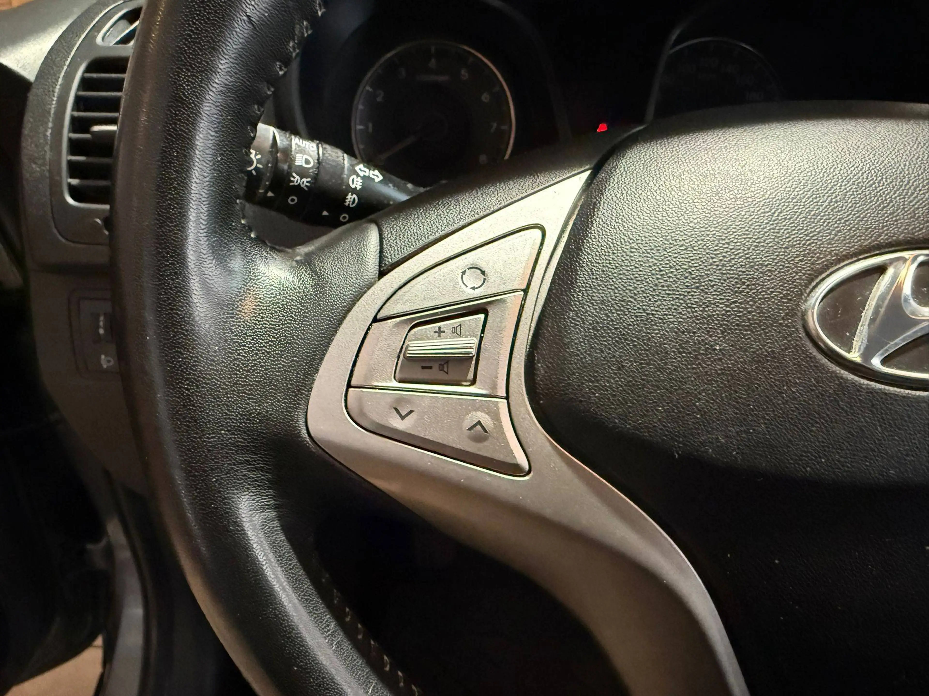 Hyundai iX20 iX20 1.4i Comfort ISG Stop — photo 8