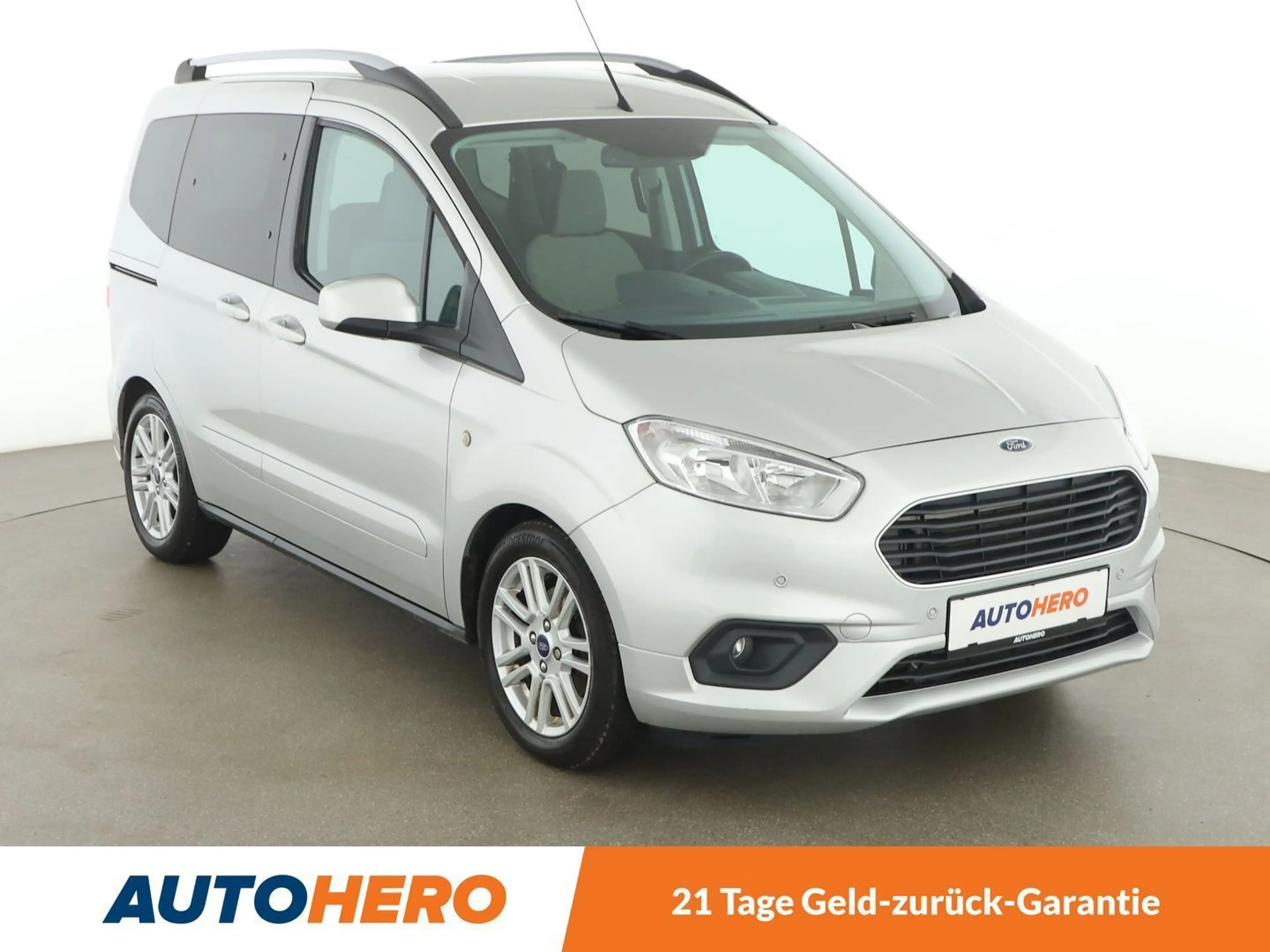 Ford Tourneo 1.0 EcoBoost Titanium *TEMPO*PDC*AHK*SHZ* — photo 8