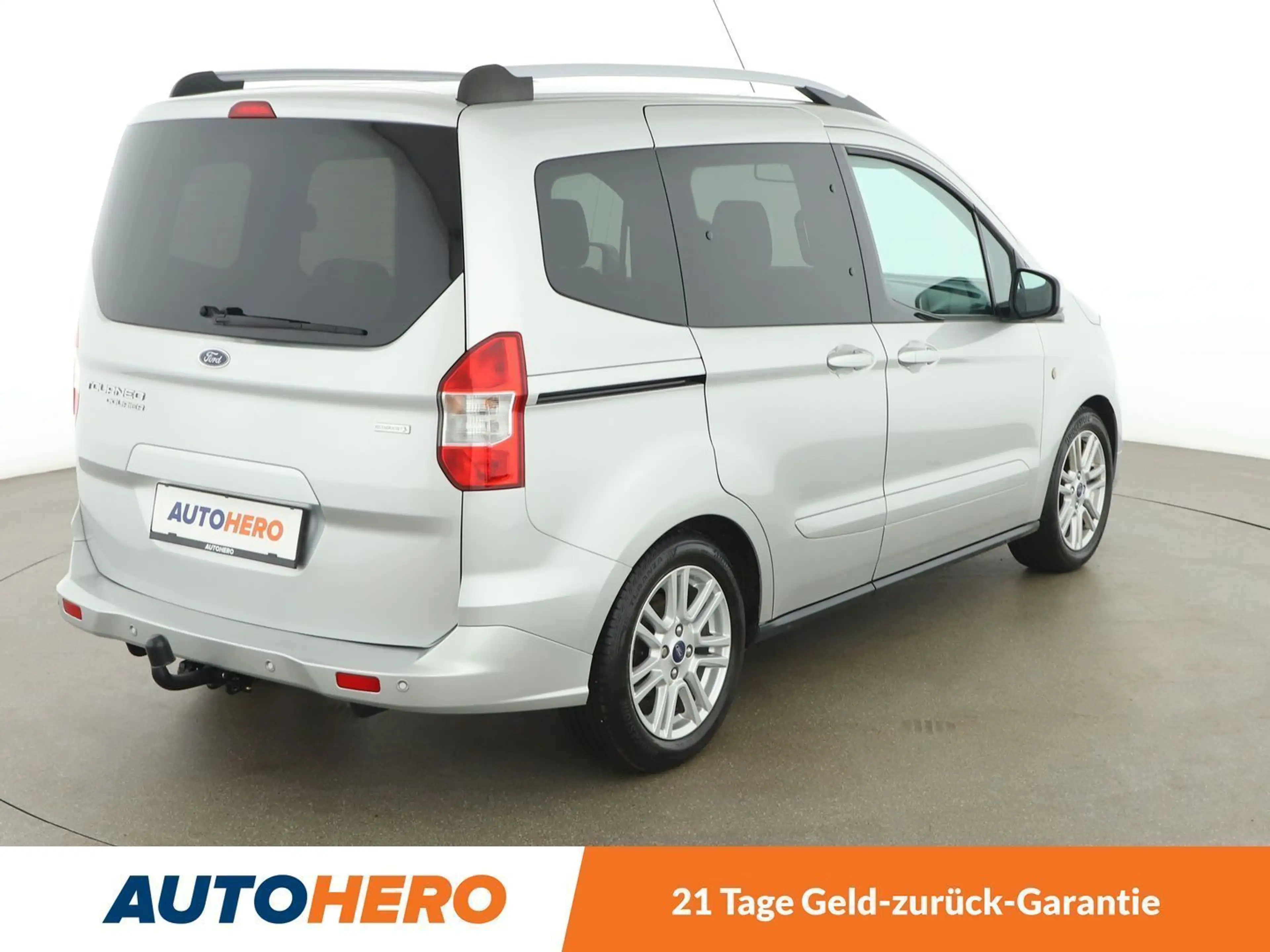 Ford Tourneo 1.0 EcoBoost Titanium *TEMPO*PDC*AHK*SHZ* — photo 6