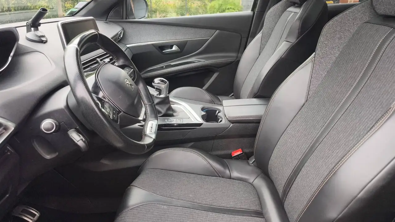Peugeot 3008 3008 — photo 29