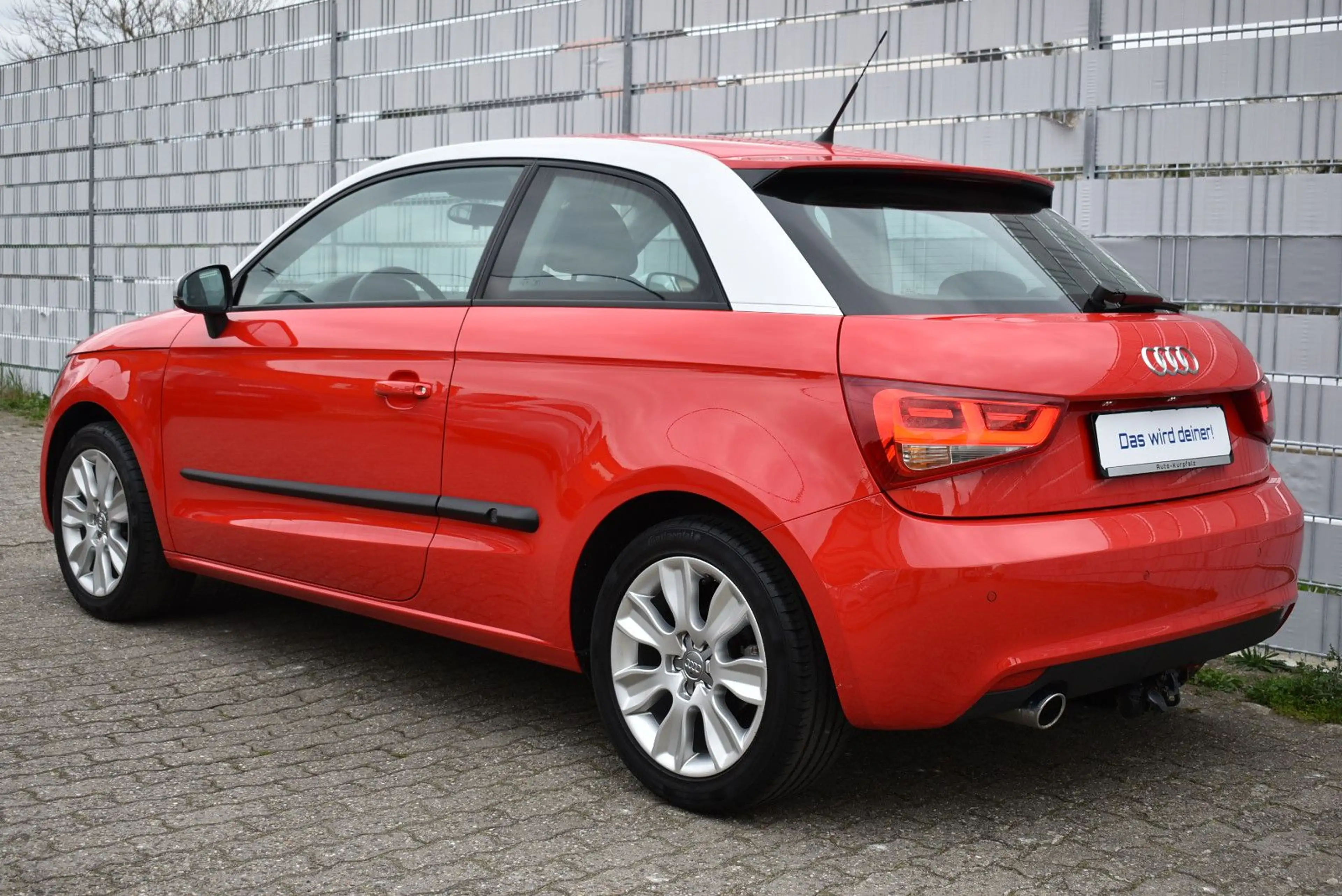 Audi A1 Ambition 1.6 TDI Automatik erst 48100Km — photo 6