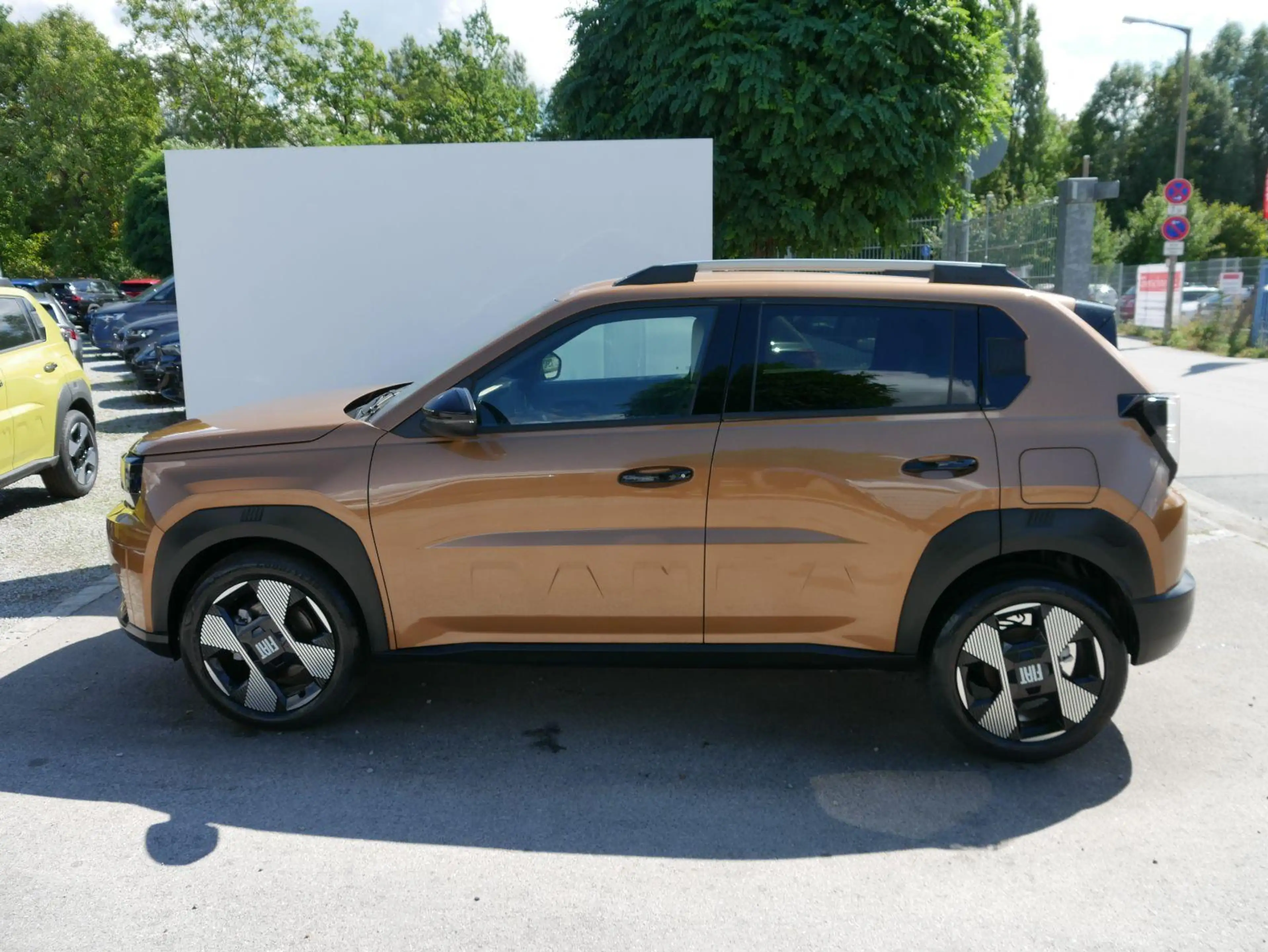 Fiat Grande Panda BUSINESS EDITION HYBRID 1.2*NAVI*PDC*KAMERA*LED... — photo 4