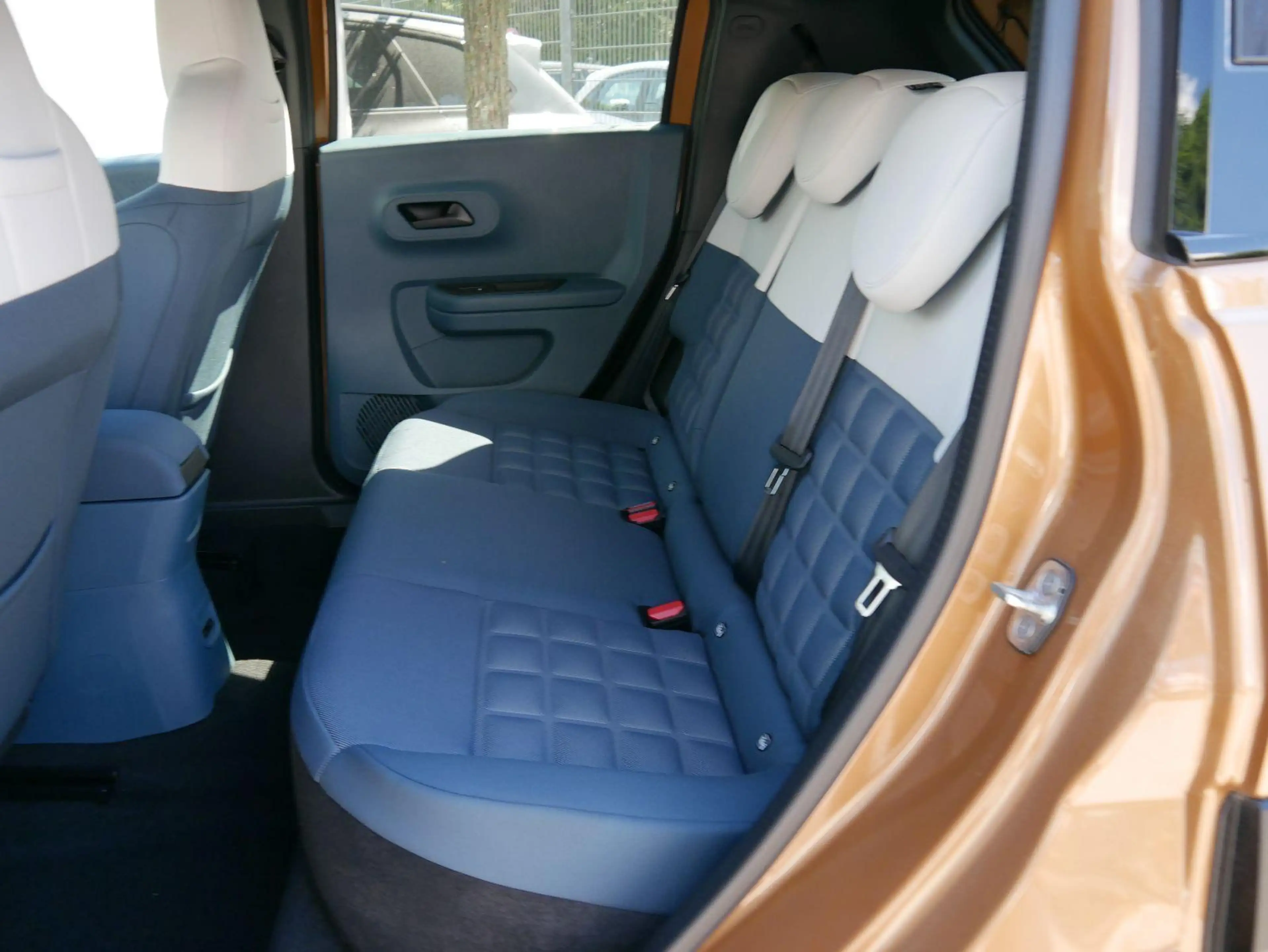 Fiat Grande Panda BUSINESS EDITION HYBRID 1.2*NAVI*PDC*KAMERA*LED... — photo 7