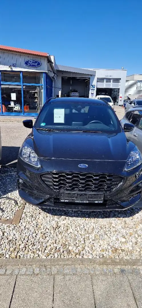 Ford Kuga Plug-In Hybrid ST-Line X - 2