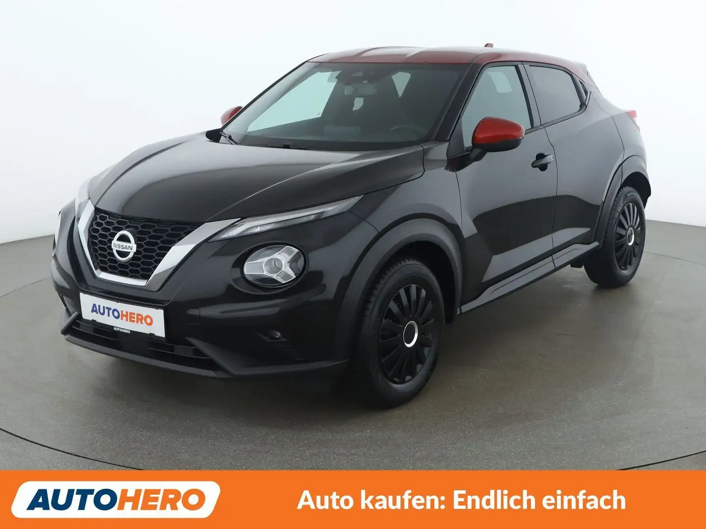 Nissan Juke 1.0 DIG-T Tekna Schwarz - 1