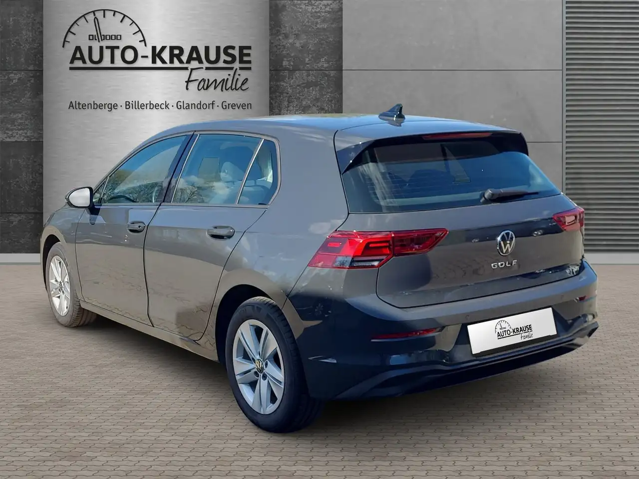 Volkswagen Golf VIII 1.0 eTSI Navi, DSG, ACC 4