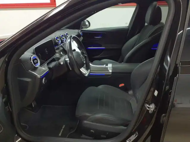 Mercedes-Benz C-Class view 7