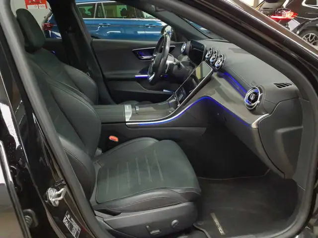 Mercedes-Benz C-Class view 8