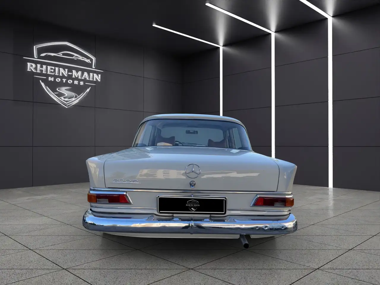 Mercedes-Benz 200D Heckflosse Traum Zustand, foto 5