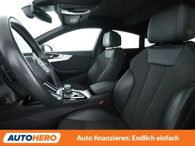 Audi A5 view 10