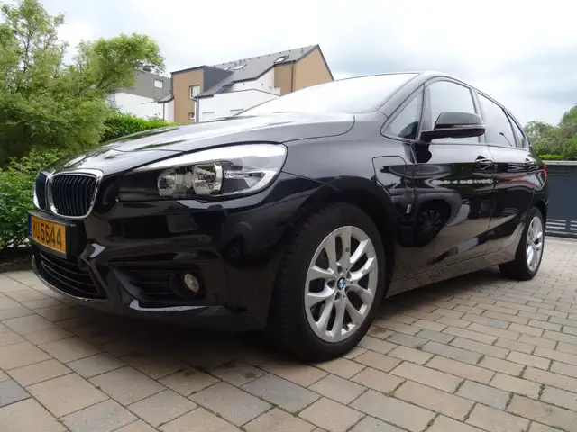 BMW 225 XE IPERFORMAN