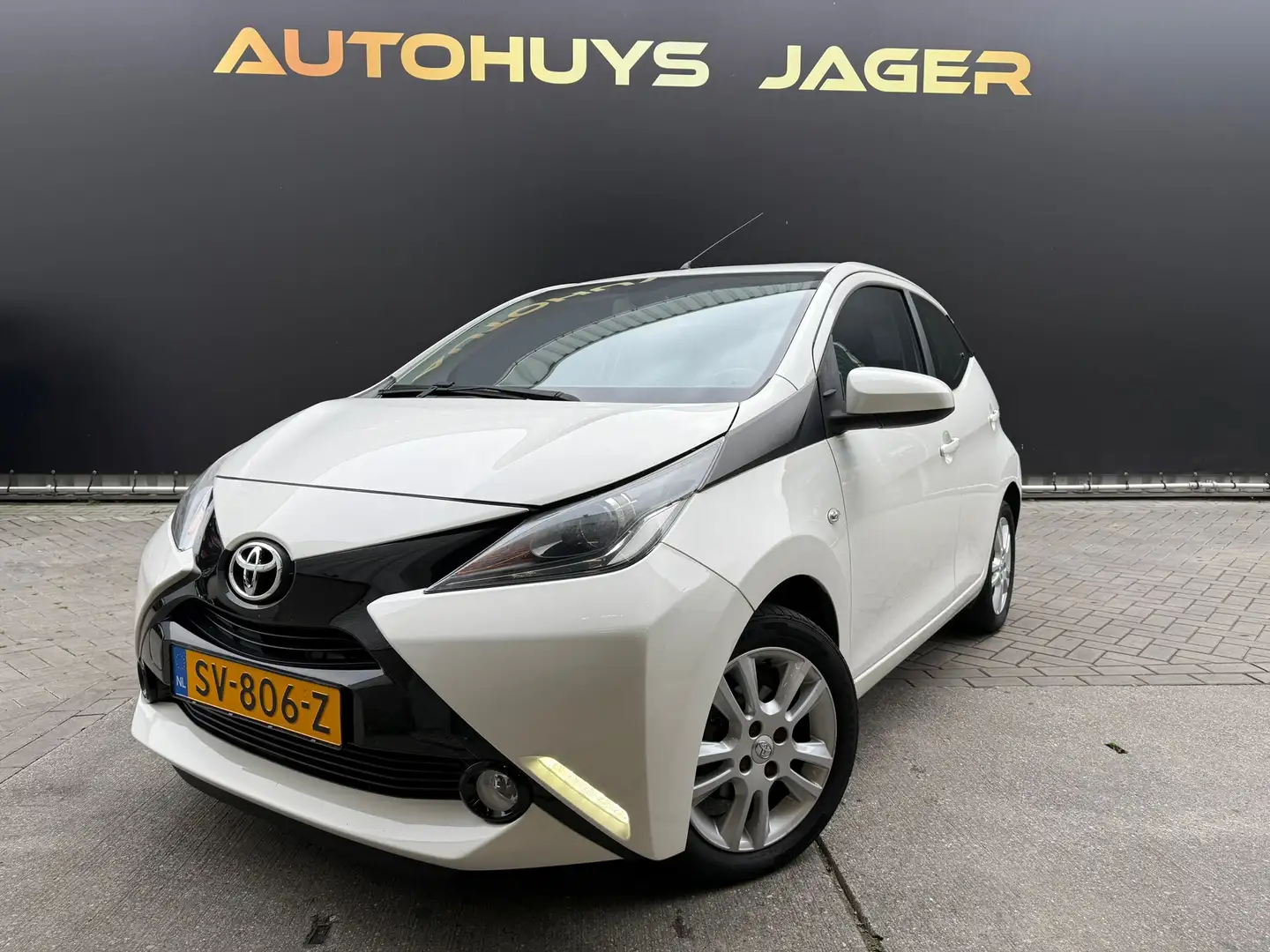 Toyota Aygo 1.0 VVT-i x-wave|Camera Blanc - 1