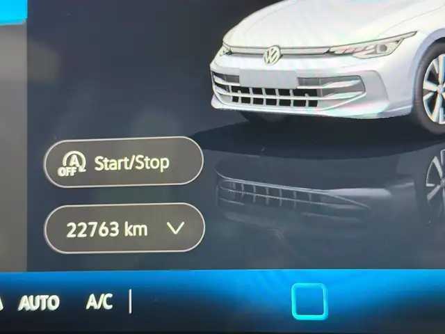 Volkswagen Golf view 17