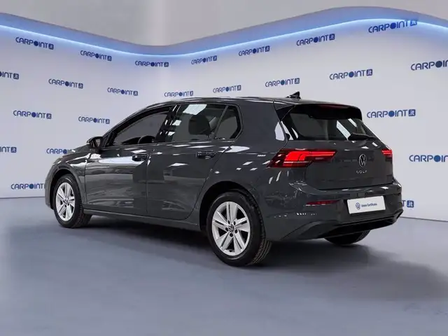 Volkswagen Golf view 4