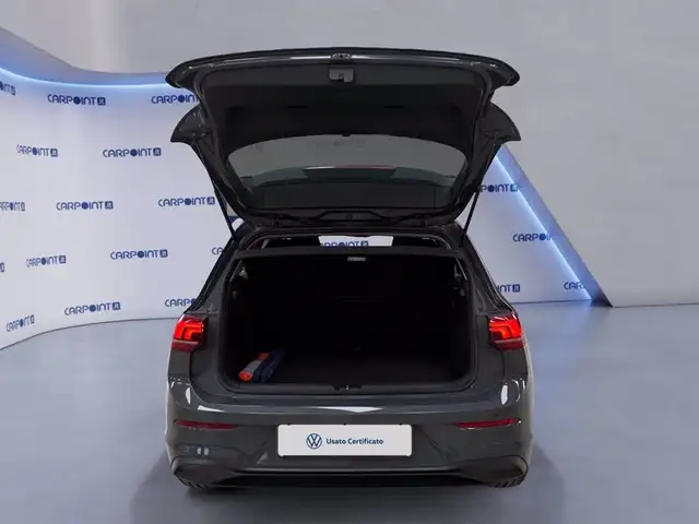 Volkswagen Golf view 18