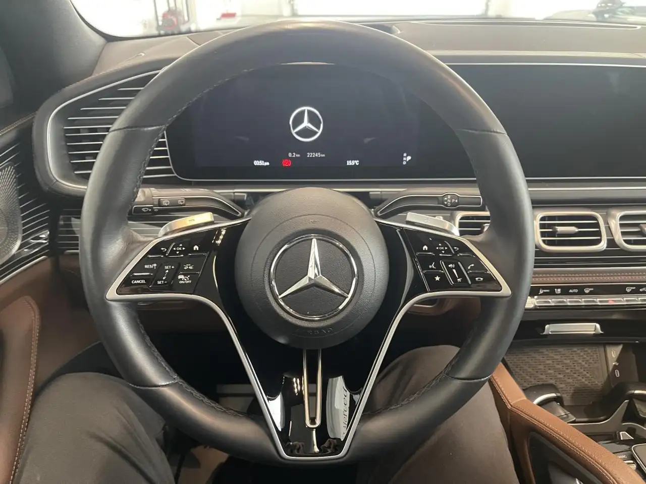 Mercedes-Benz GLE снимка Mercedes-Benz GLE