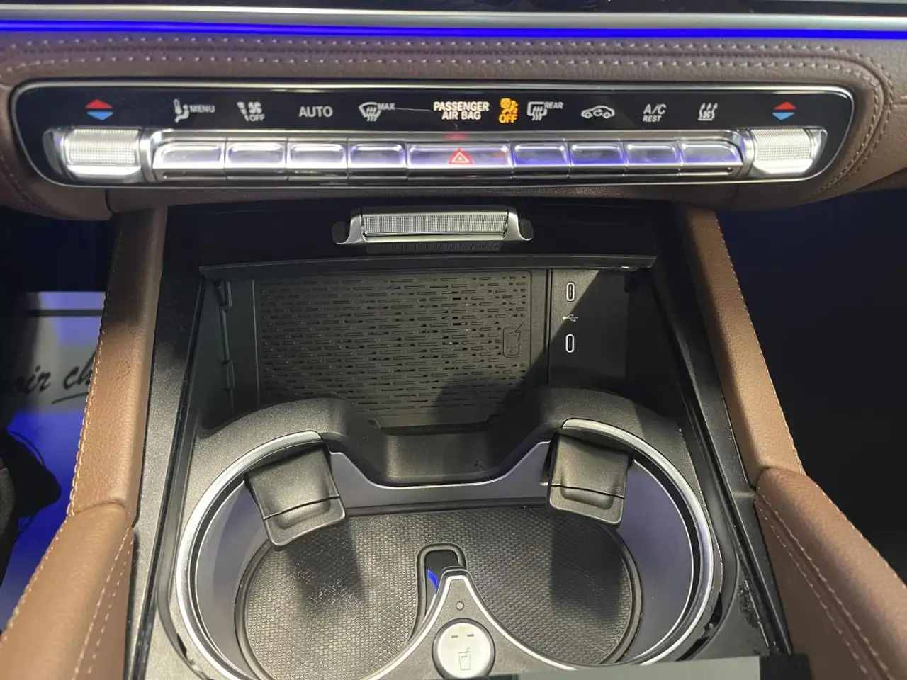 Mercedes-Benz GLE снимка Mercedes-Benz GLE