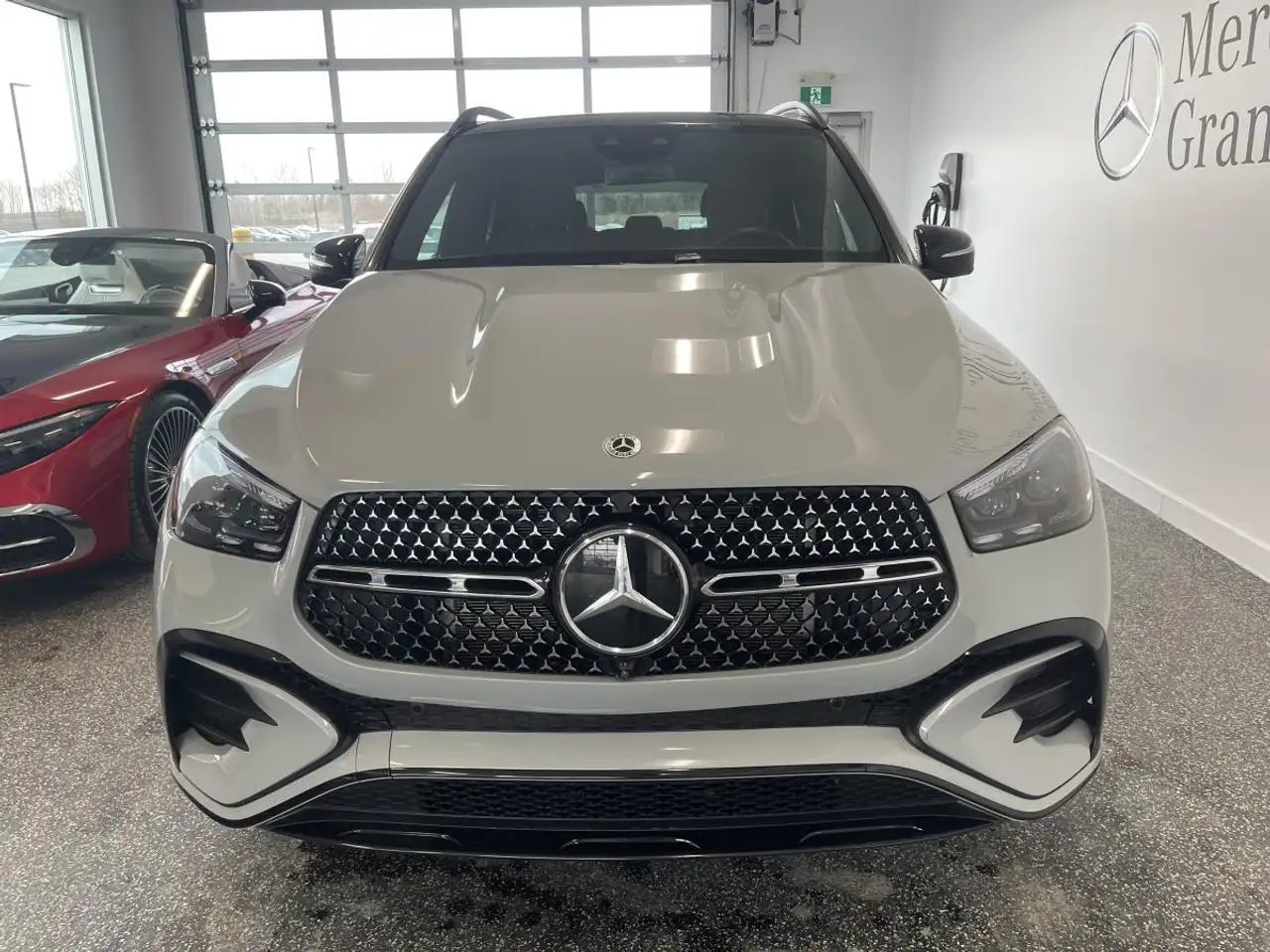 Mercedes-Benz GLE снимка Mercedes-Benz GLE