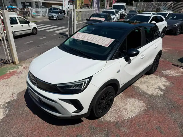 Opel Crossland view 2