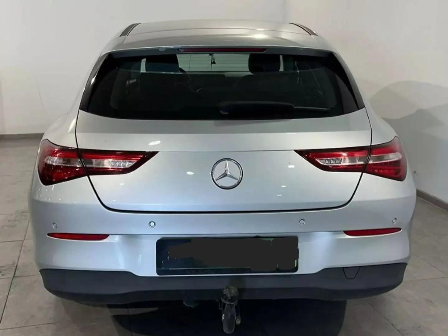 Mercedes-Benz CLA 250 CLA Shooting Brake 250e 8G-DCT Plateado - 2