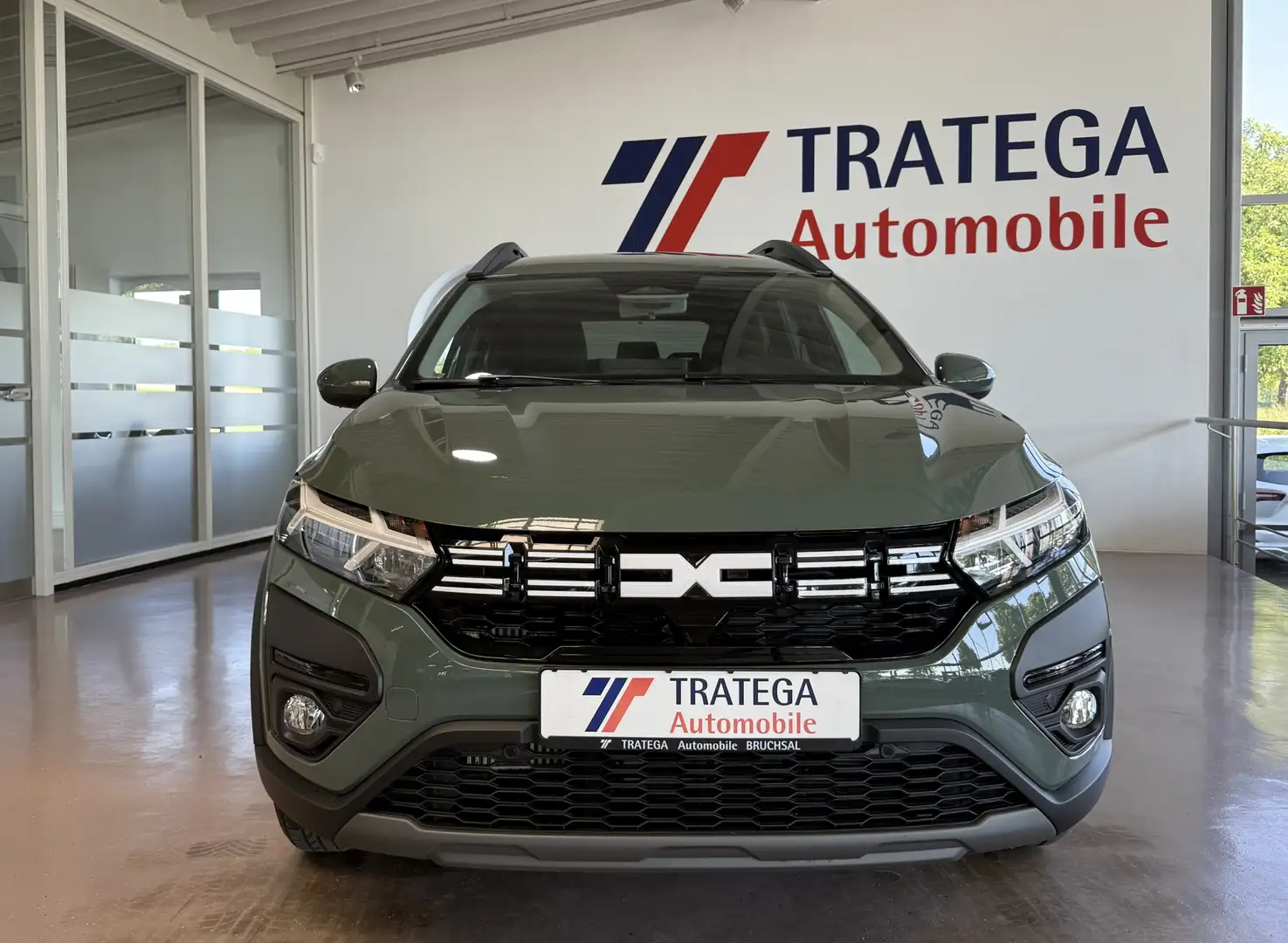 Dacia Jogger TCe 110 Expression 7-Sitzer TW SH NAV CAM Grün - 2
