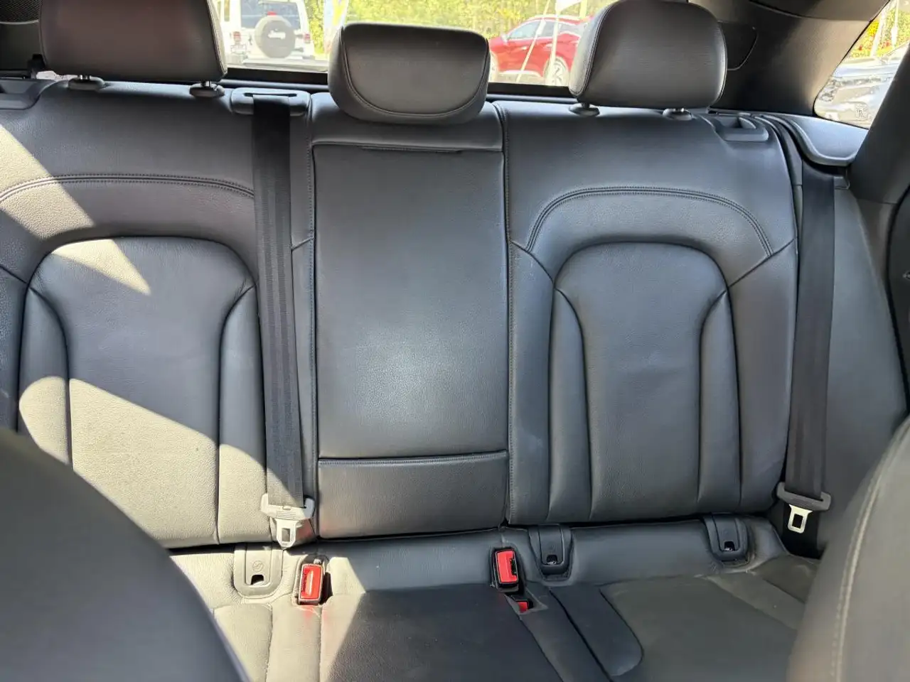 Audi Q3 снимка Audi Q3