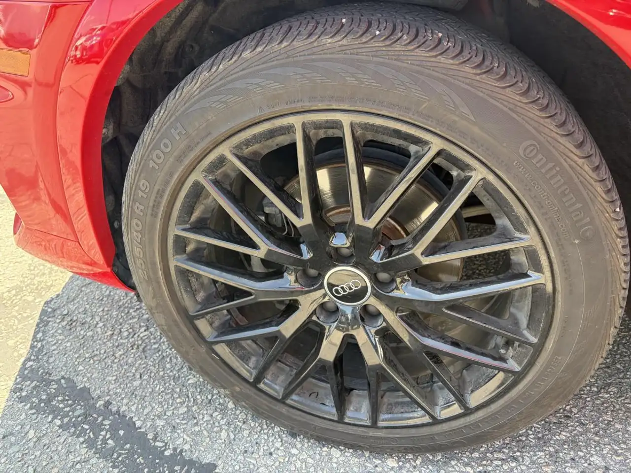 Audi Q3 снимка Audi Q3